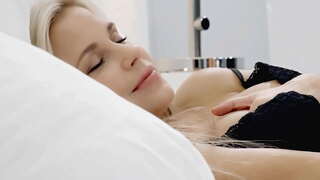 LETSDOEIT - #Rebecca Volpetti #Isabella Stjernede #Kinuski - Liderlig Gruppe Sjovt Med En Super Hot Trio