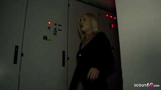 B. Teen puhub mu riista tänu Partei - saksa Amatöör